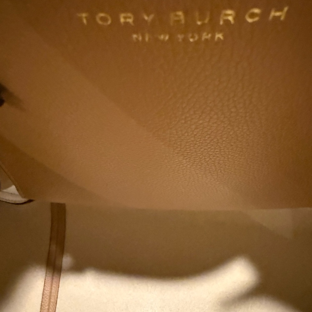 Authentic Tory Burch Romy Pebbled Tote - Picture 9 of 14